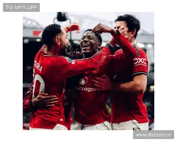 曼联复兴困局阶段性显现,当前表现波动对赛季争冠形势产生影响 曼联复兴困局阶段性显现,当前表现波动对赛季争冠形势产生影响