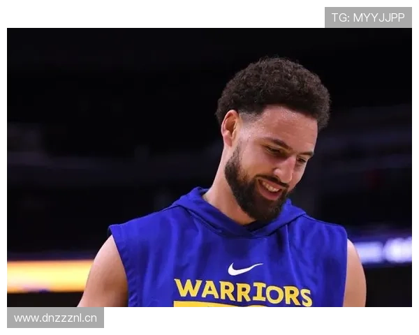 克莱·汤普森三分火力拉开防线提升勇士关键得分效率